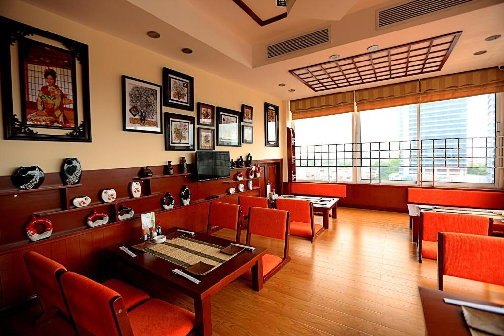 Bro & Sis Hotel Hanoi Exterior photo